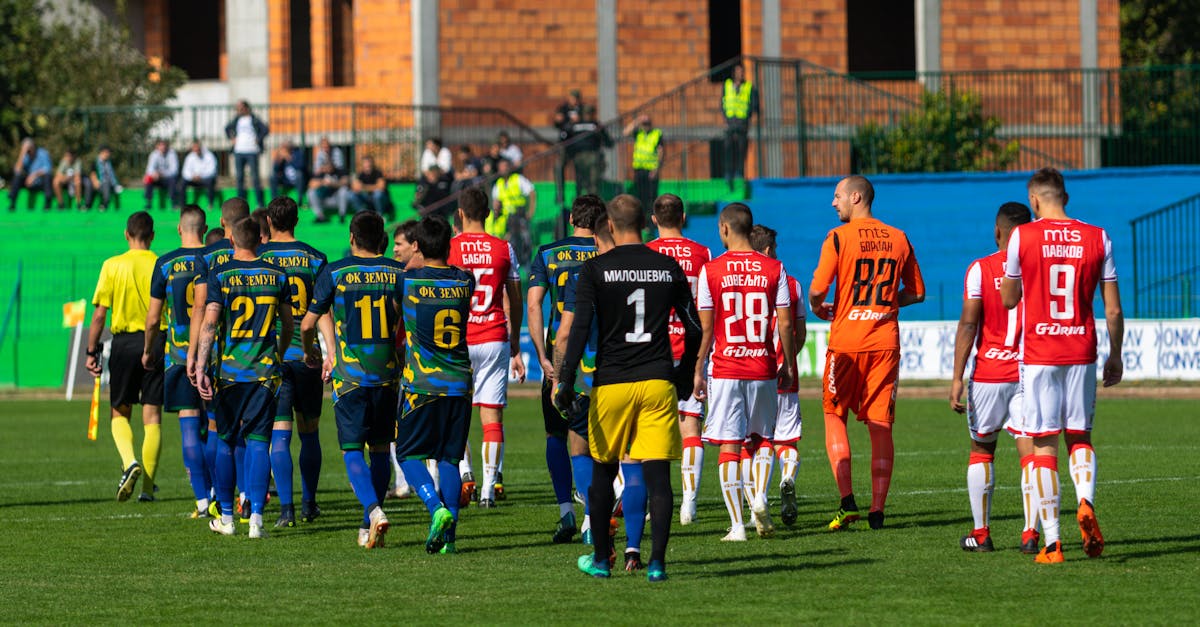 découvrez les stratégies de marketing des clubs de football européens pour augmenter leur visibilité, fidéliser leurs fans et maximiser leurs revenus.